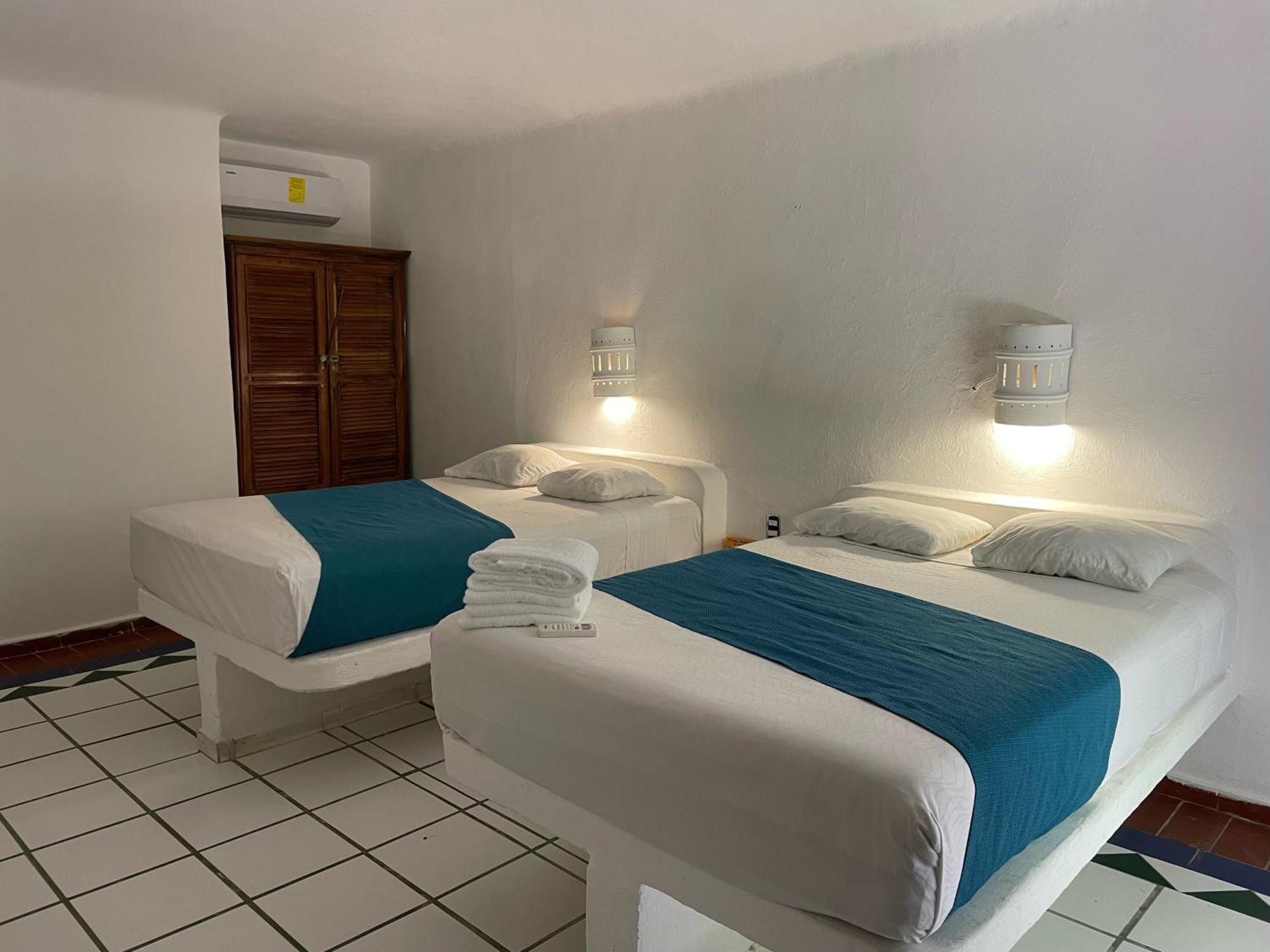 Hotel Manzana Verde 5Th Avenue Плая-дель-Кармен Экстерьер фото